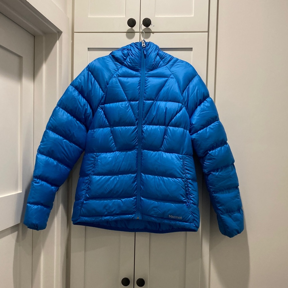 Marmot Women’s Vibrant Blue Puffer Coat w/ Hood